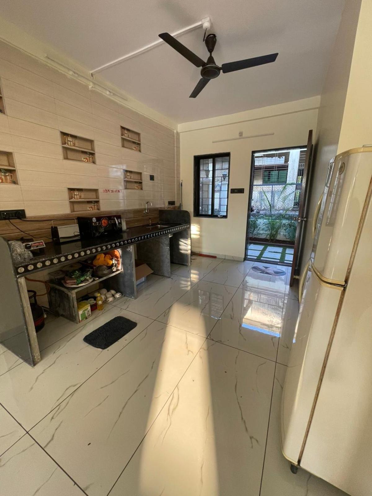 Mannat Villa With Swimming Pool And Garden Lonavala Exteriör bild
