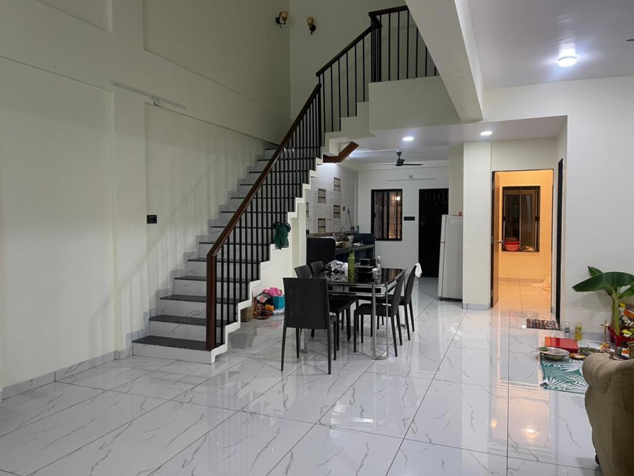 Mannat Villa With Swimming Pool And Garden Lonavala Exteriör bild