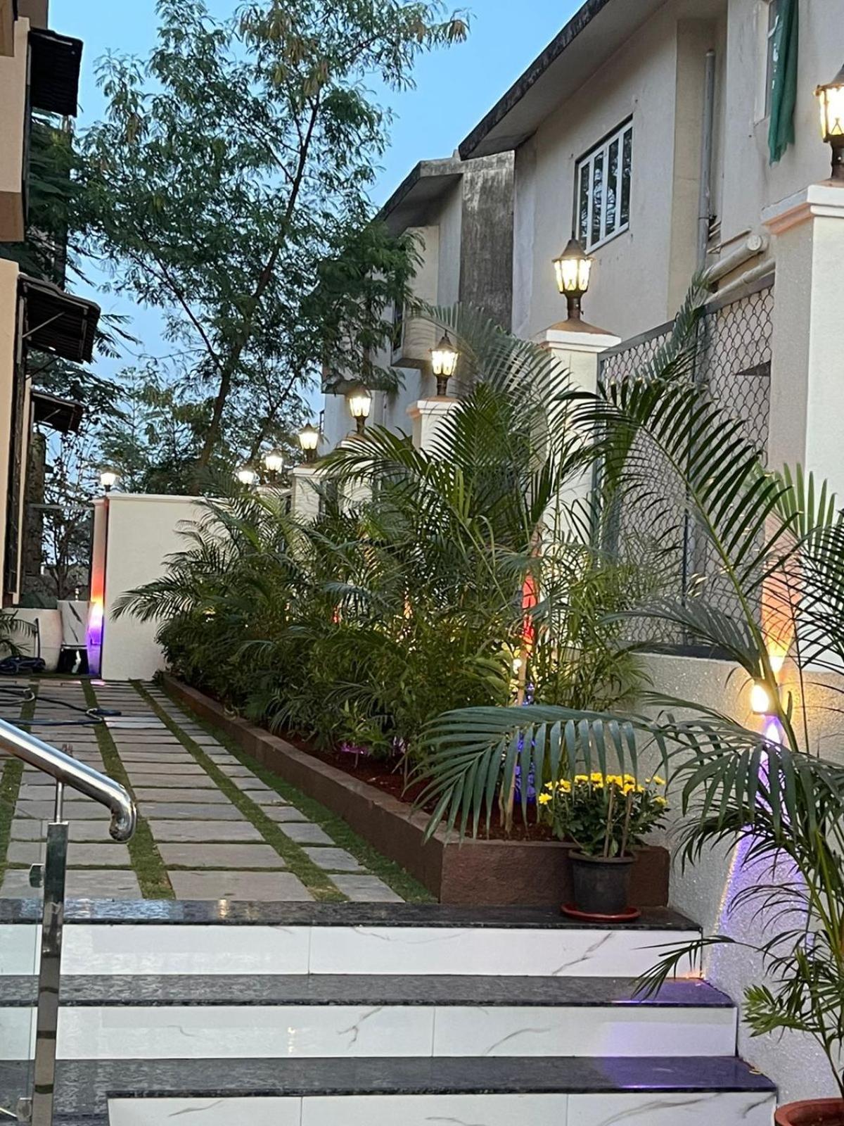 Mannat Villa With Swimming Pool And Garden Lonavala Exteriör bild